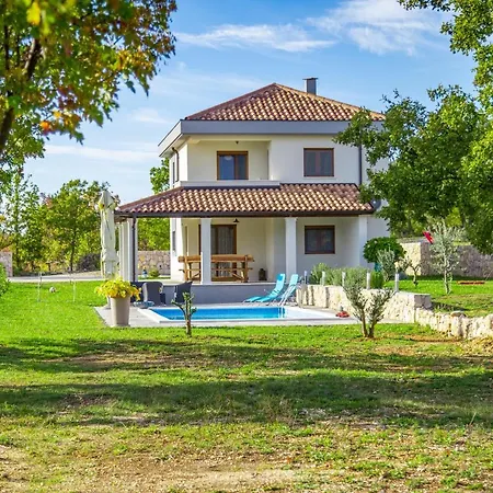 Josip, Cista Velika - Makarska Villa *